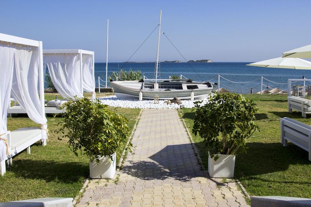 Argile Resort Mantzavinata Bagian luar foto