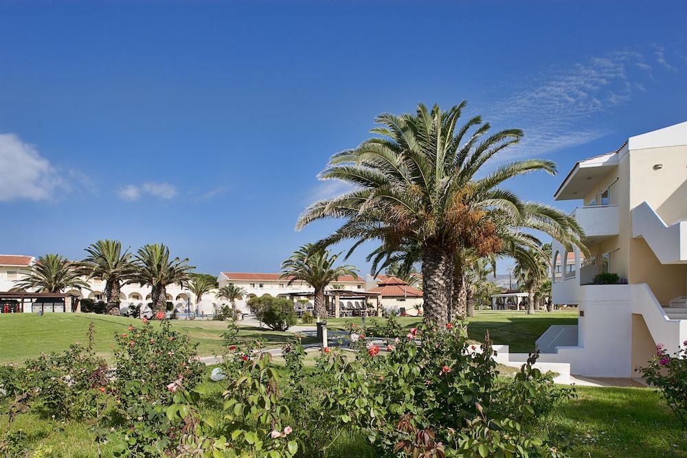 Argile Resort Mantzavinata Bagian luar foto