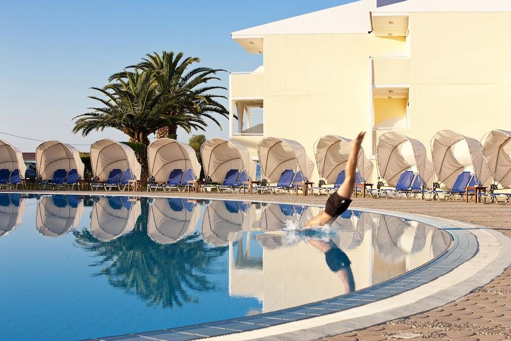 Argile Resort Mantzavinata Bagian luar foto