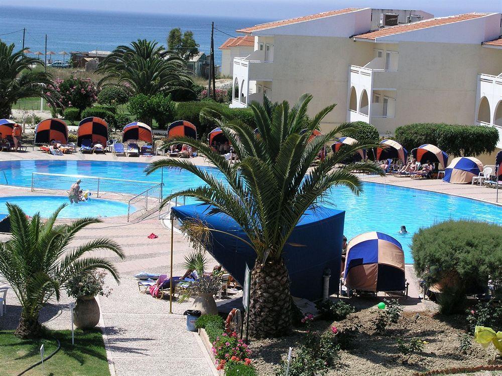 Argile Resort Mantzavinata Bagian luar foto